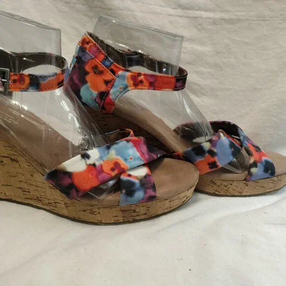 TOMS Wedge Espadrille Sandal Floral Fabric, size 10W - Picture 4 of 8